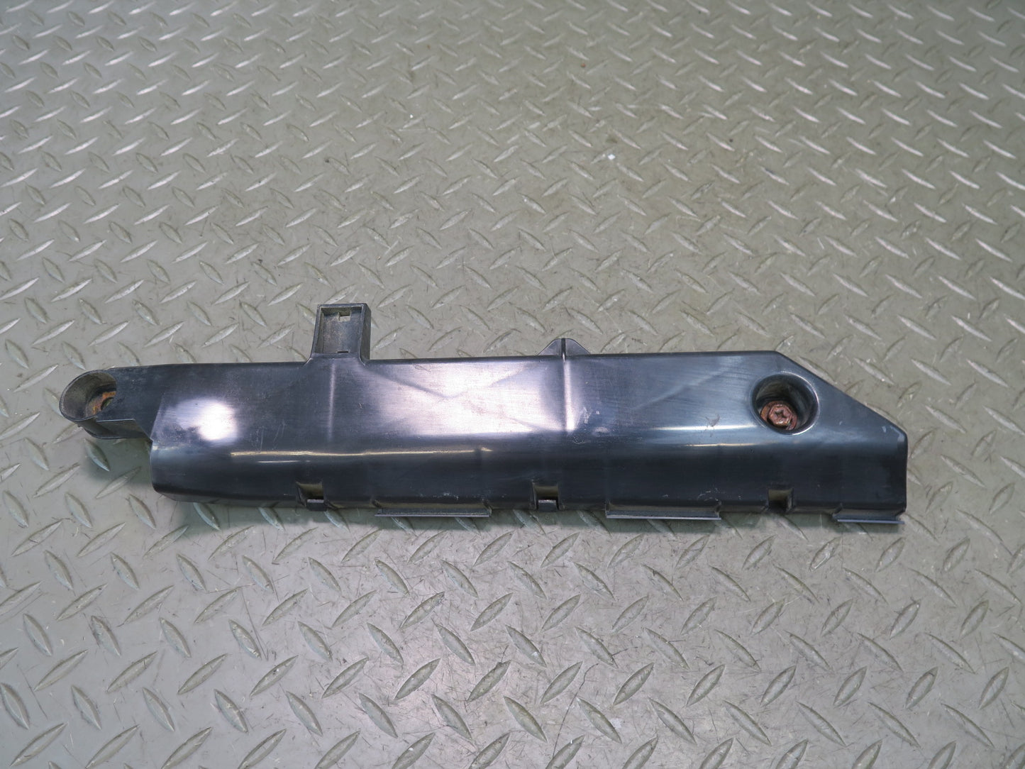 2003-2009 Lexus GX470 Rear Bumper Left & Right Mount Bracket Support Set of  2