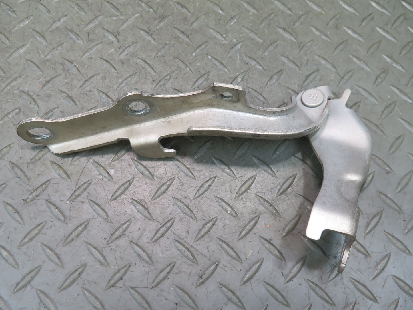 2003-2009 Lexus UZJ120L GX470 Front Left & Right Hood Hinge Set of 2