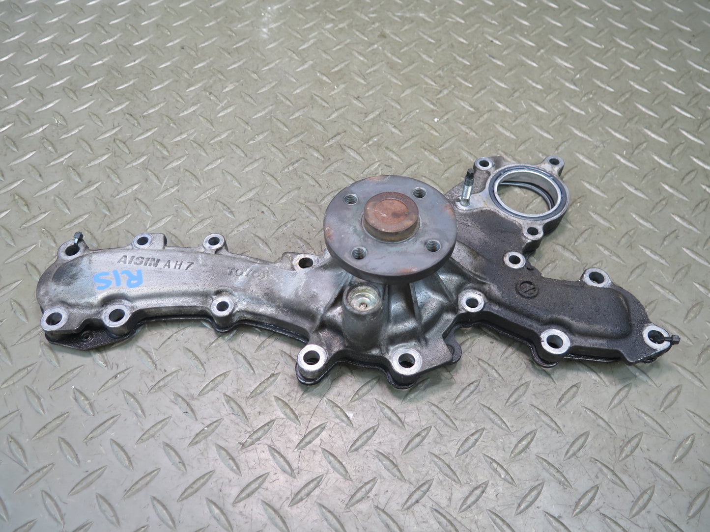 06-13 Lexus GSE20L IS250 2.5L 4GRFSE Engine Motor Water Pump OEM
