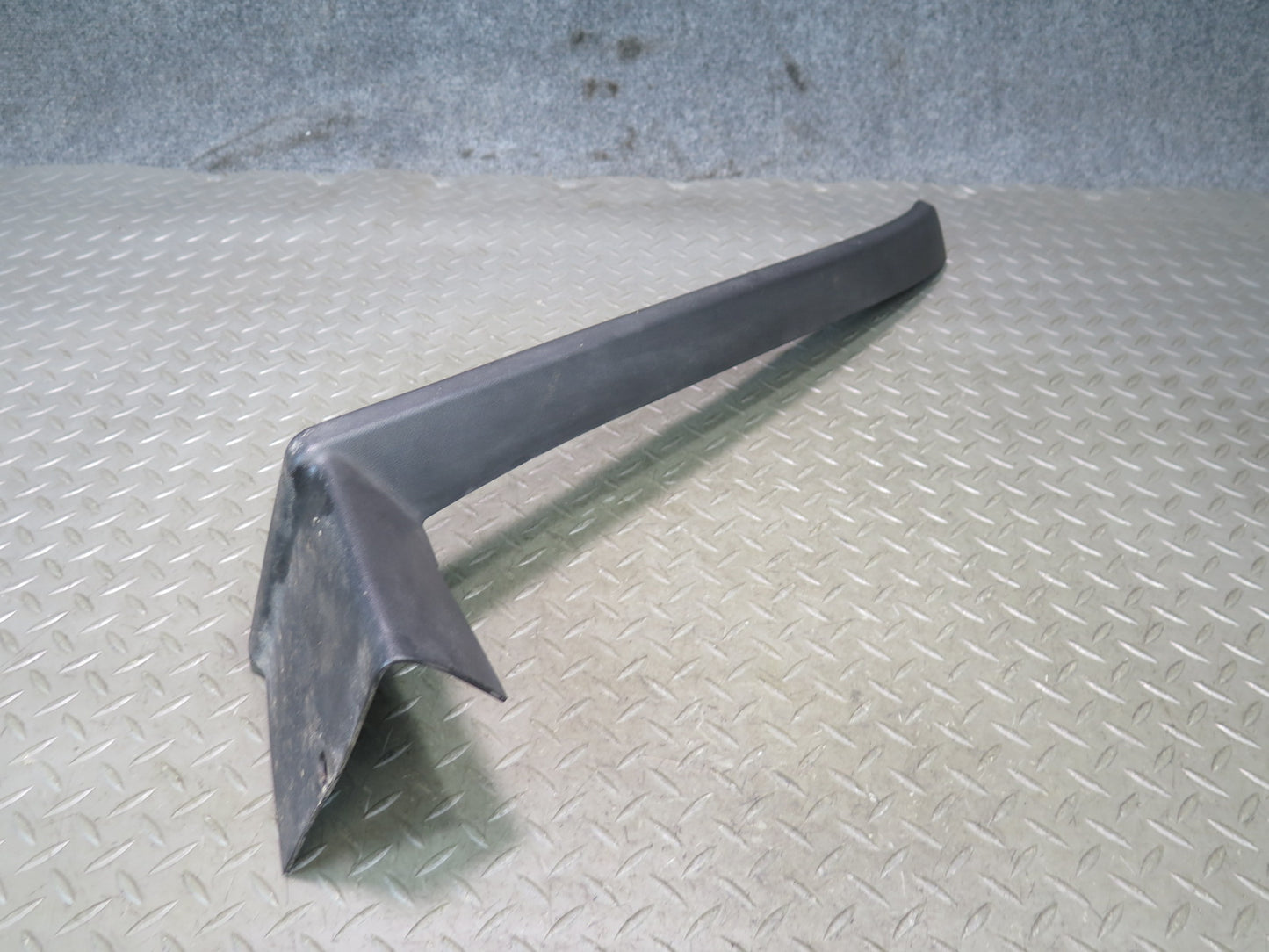 2003-2009 Hummer H2 Front Left Fender Flare Wheel Arch Molding 15132309