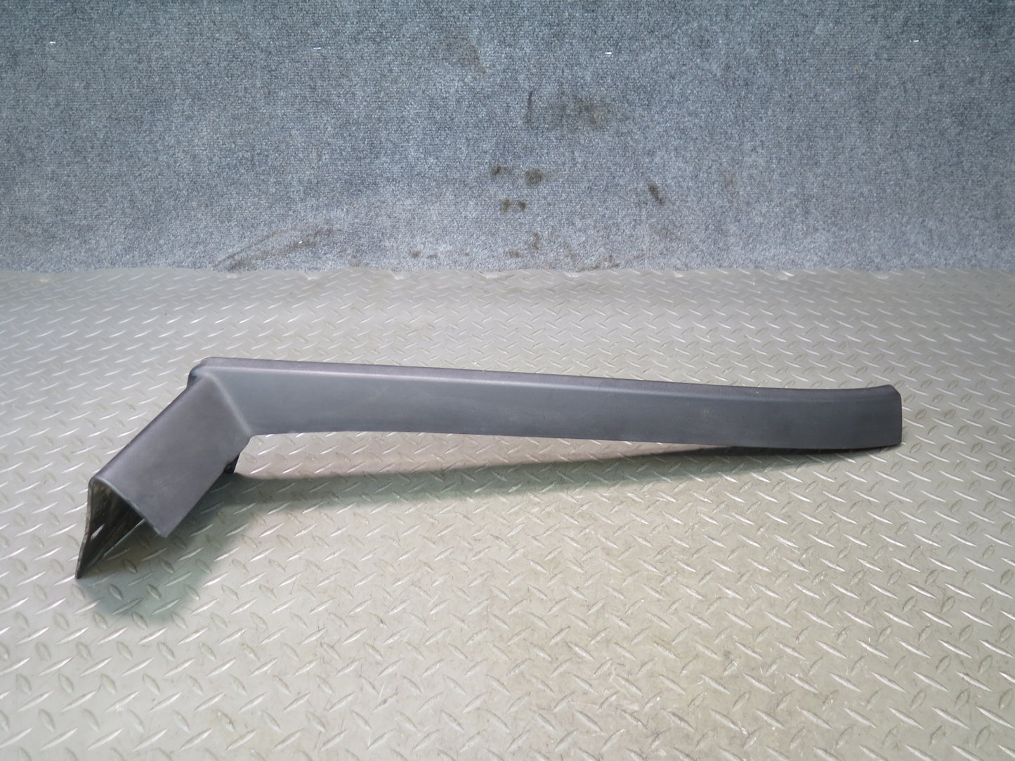 2003-2009 Hummer H2 Front Left Fender Flare Wheel Arch Molding 15132309