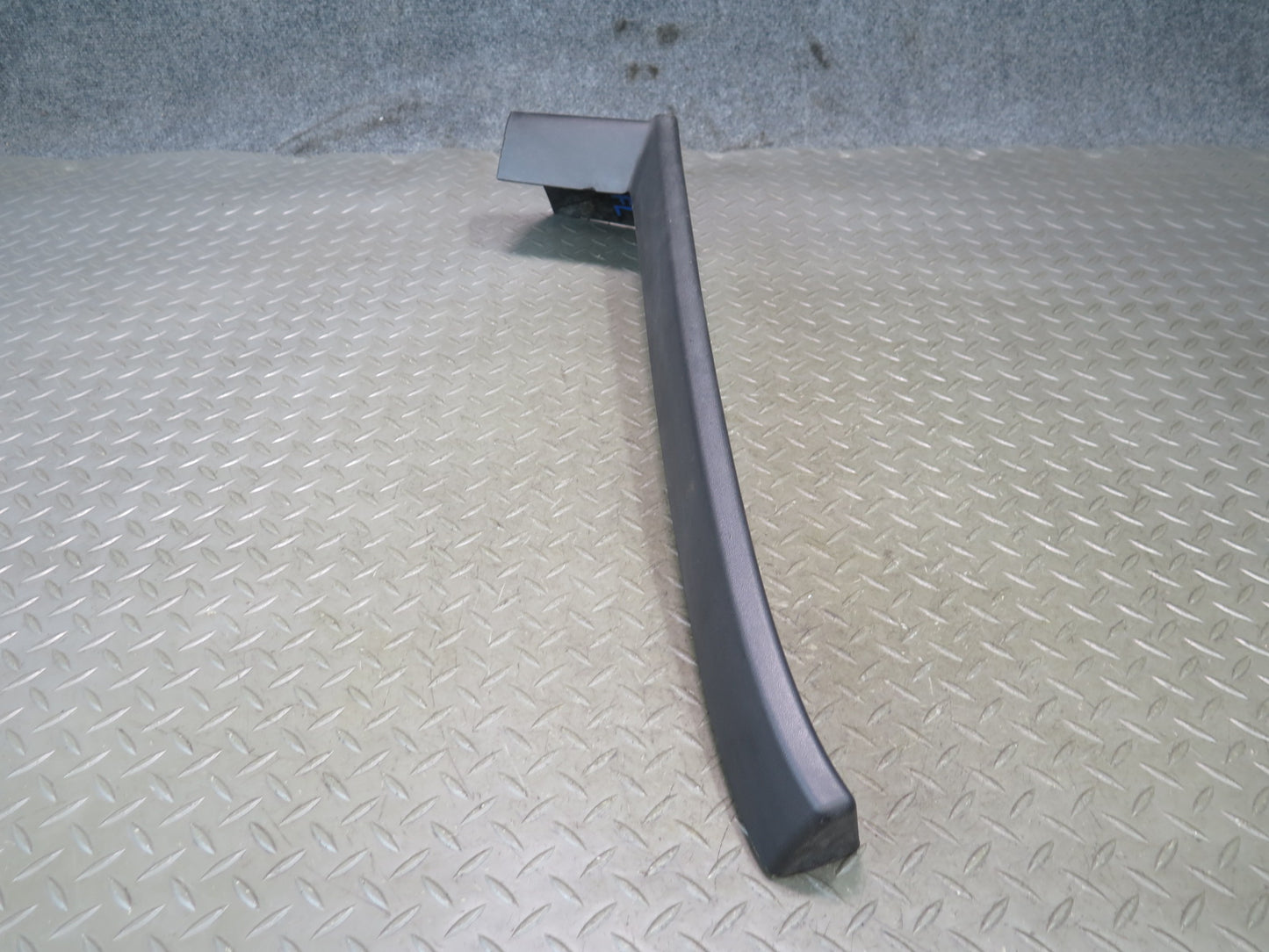2003-2009 Hummer H2 Front Left Fender Flare Wheel Arch Molding 15132309