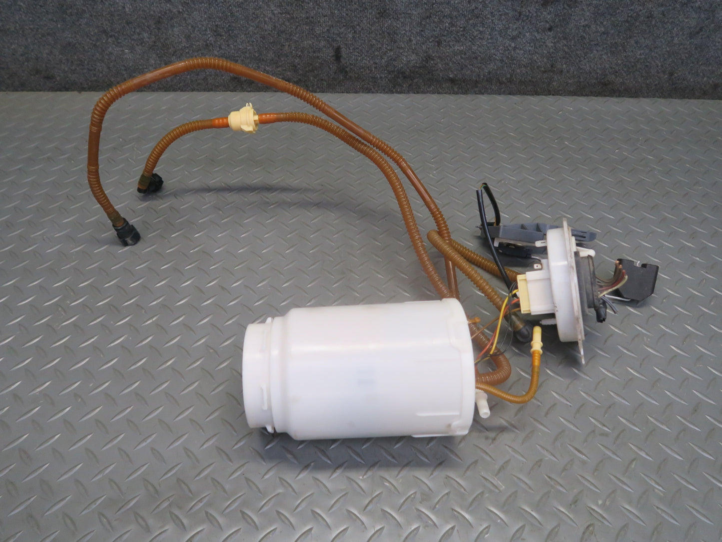 15-18 Porsche Cayenne 958 3.0L E-hybrid Fuel Pump Level Sensor Sending Unit Set
