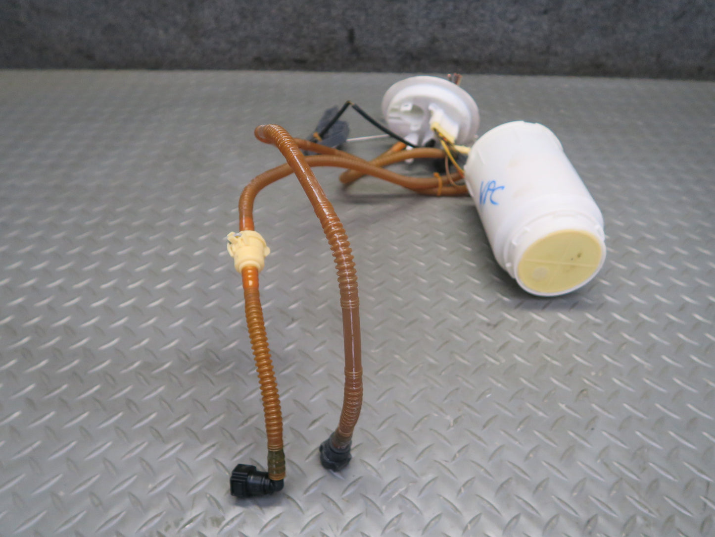 15-18 Porsche Cayenne 958 3.0L E-hybrid Fuel Pump Level Sensor Sending Unit Set