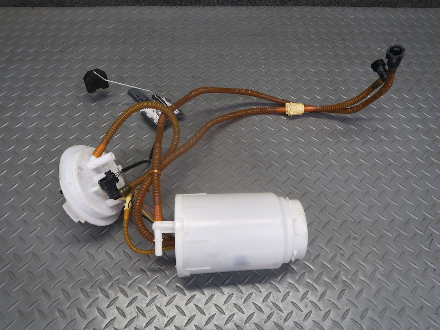 15-18 Porsche Cayenne 958 3.0L E-hybrid Fuel Pump Level Sensor Sending Unit Set