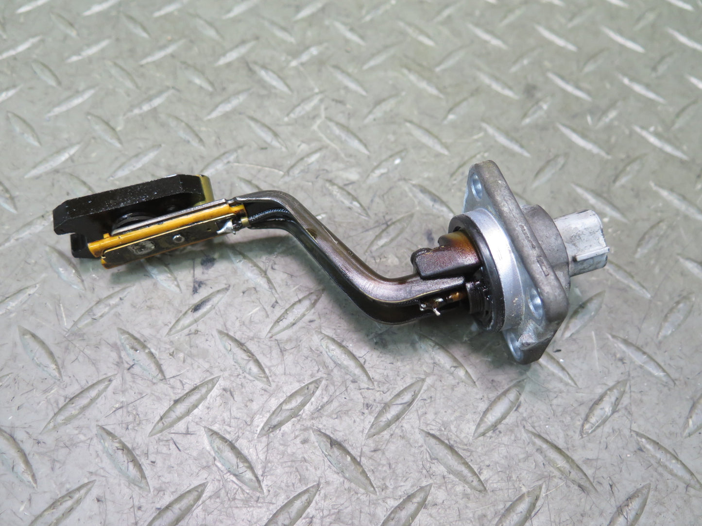 06-13 Lexus GSE20L IS350 IS250 Engine Oil Level Sensor OEM