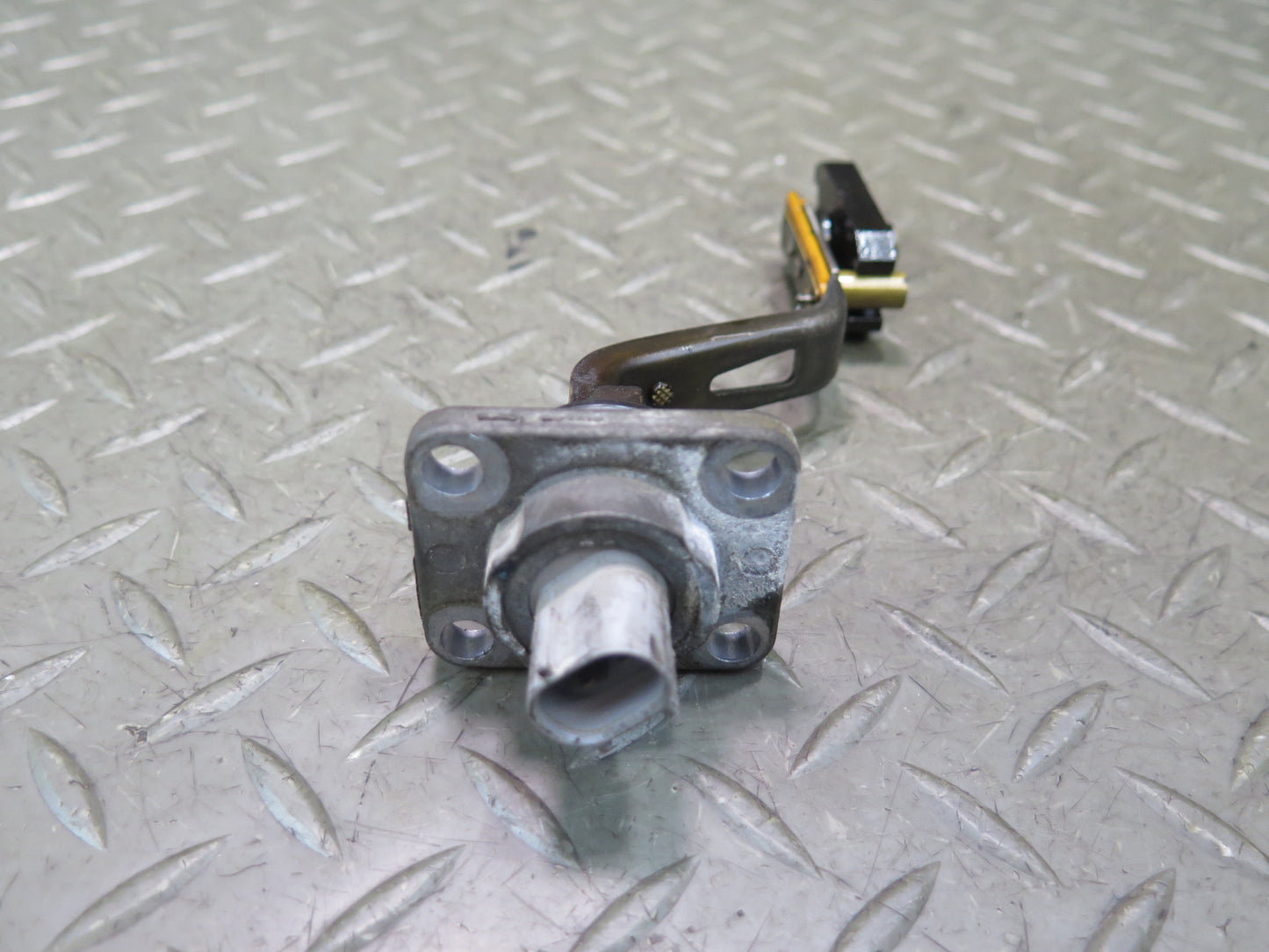 06-13 Lexus GSE20L IS350 IS250 Engine Oil Level Sensor OEM