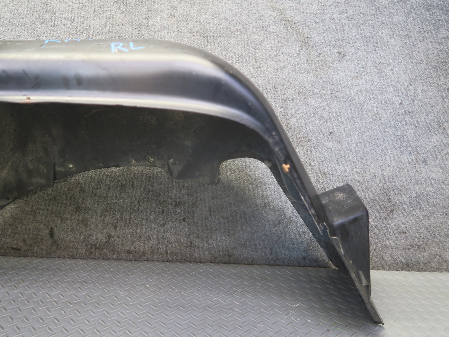 2003-2009 Hummer H2 Rear Left Wheel Fender Liner Splash Guard Shield 15111879