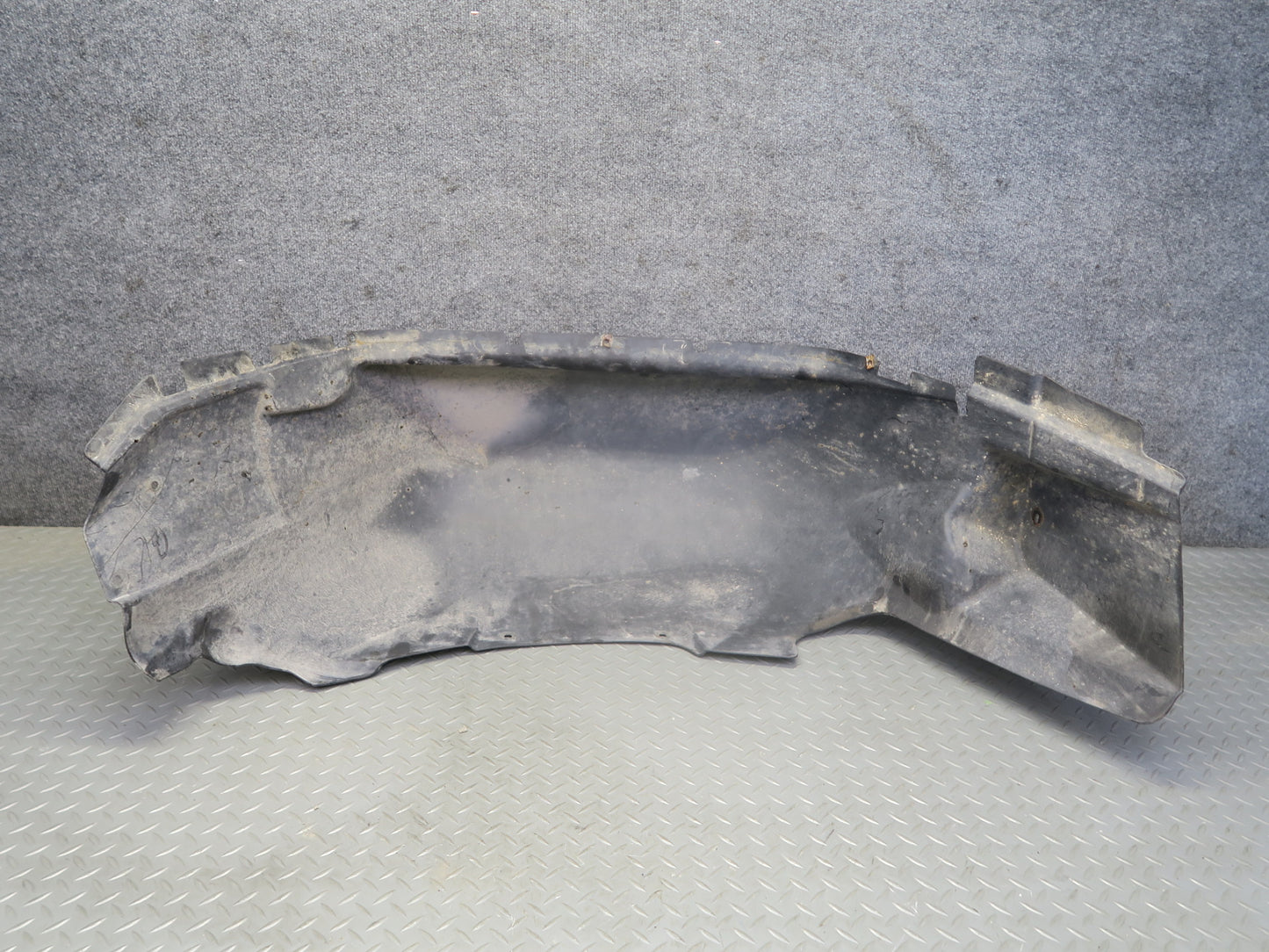 2003-2009 Hummer H2 Rear Left Wheel Fender Liner Splash Guard Shield 15111879