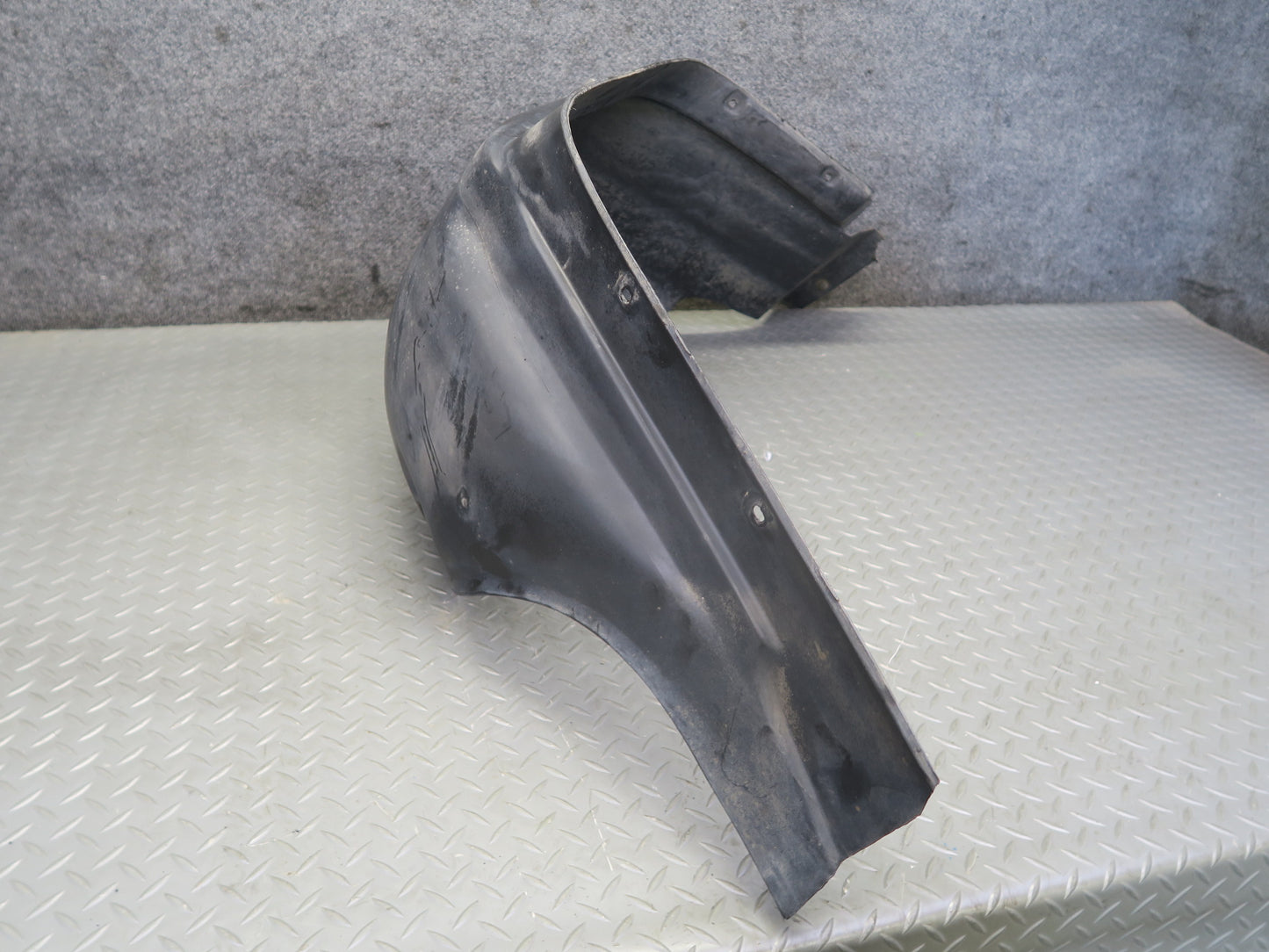 2002-2018 Mercedes W463 G500 G550 Rear Left Fender Liner Splash Shield