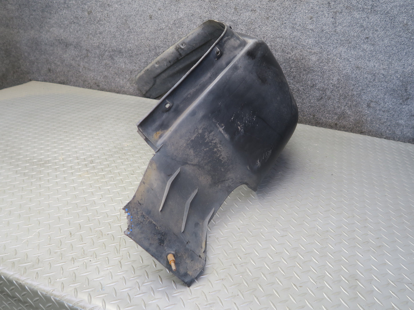 2002-2018 Mercedes W463 G500 G550 Rear Left Fender Liner Splash Shield