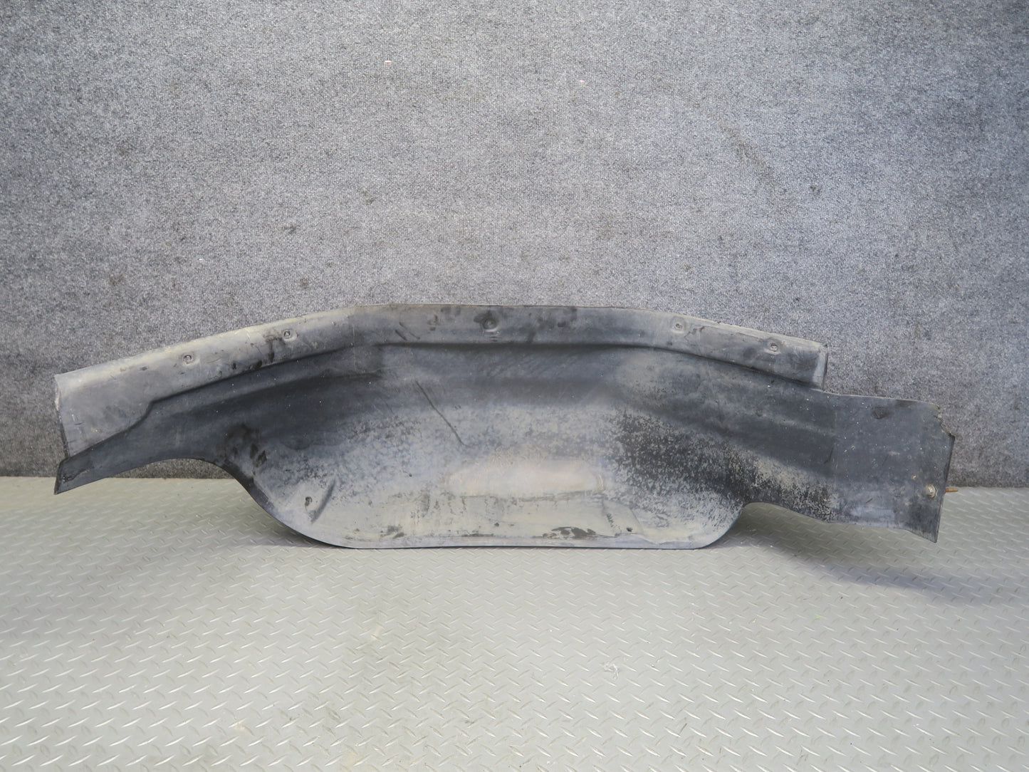 2002-2018 Mercedes W463 G500 G550 Rear Left Fender Liner Splash Shield