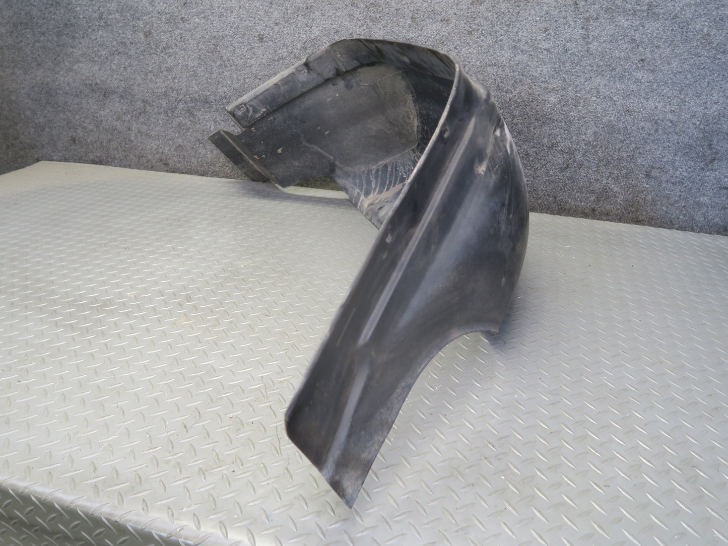 2002-2018 Mercedes W463 G500 G550 Rear Right Fender Liner Splash Shield