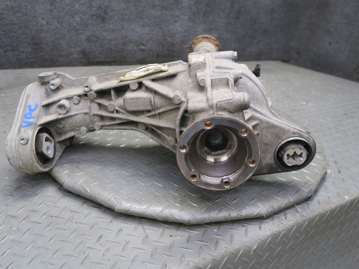 2011-2018 Porsche Cayenne 958 Hybrid AWD AGT Front Differential Carrier 3.27