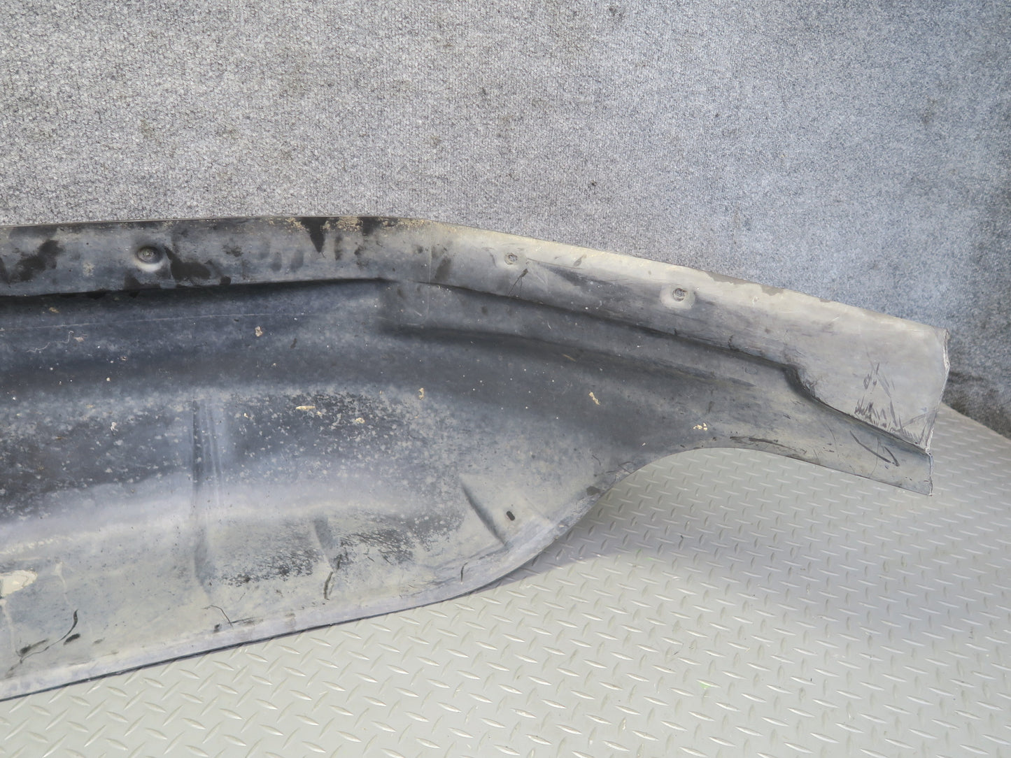 2002-2018 Mercedes W463 G500 G550 Rear Right Fender Liner Splash Shield