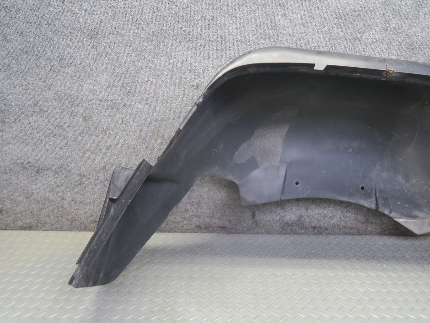 2003-2009 Hummer H2 Rear Right Wheel Fender Liner Splash Guard Shield 15111880