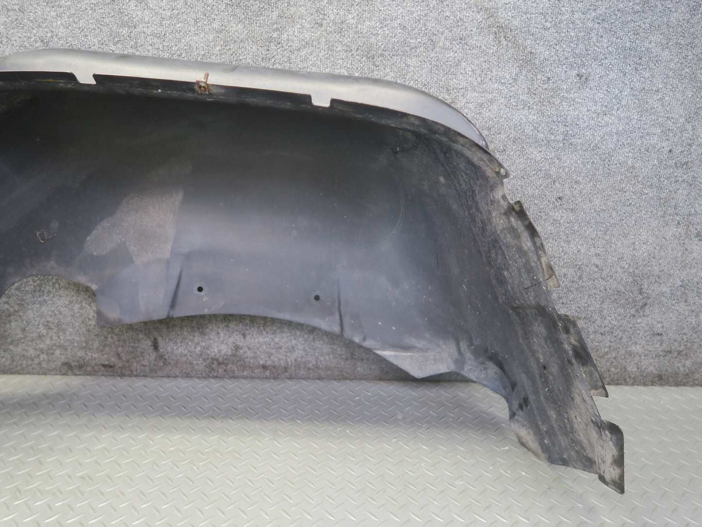 2003-2009 Hummer H2 Rear Right Wheel Fender Liner Splash Guard Shield 15111880