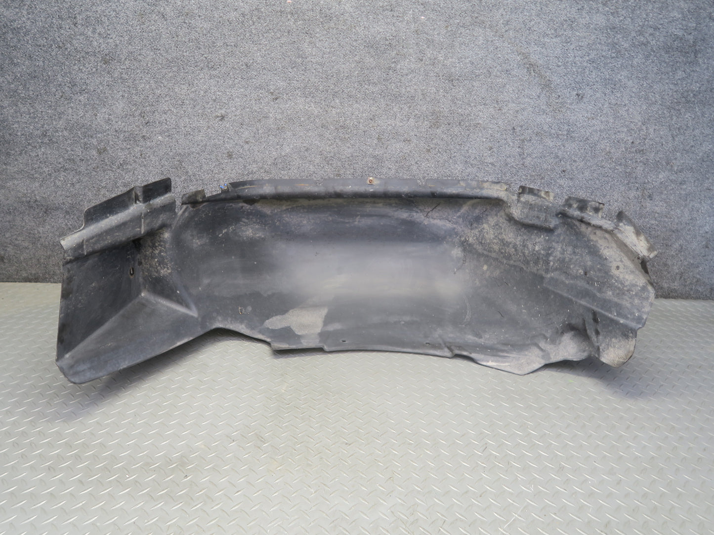 2003-2009 Hummer H2 Rear Right Wheel Fender Liner Splash Guard Shield 15111880