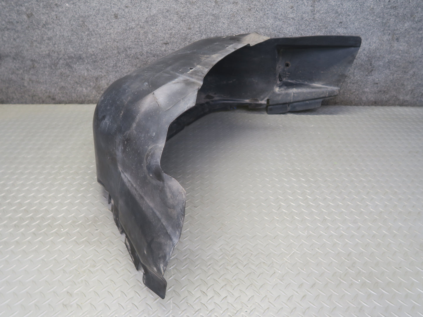 2003-2009 Hummer H2 Rear Right Wheel Fender Liner Splash Guard Shield 15111880