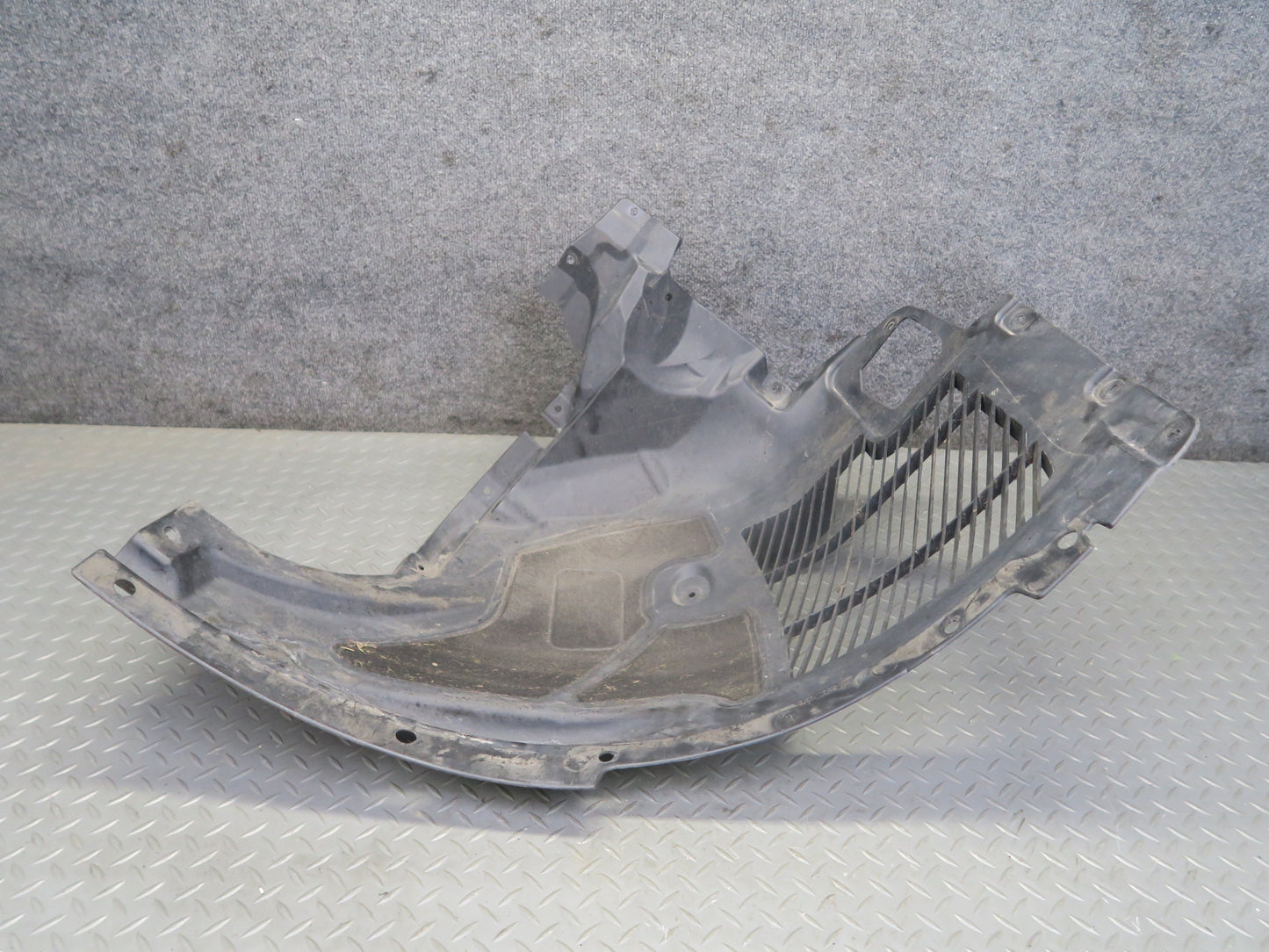 2014-2018 BMW F15 X5 Front Left & Right Frontward Fender Liner Splash Shield Set