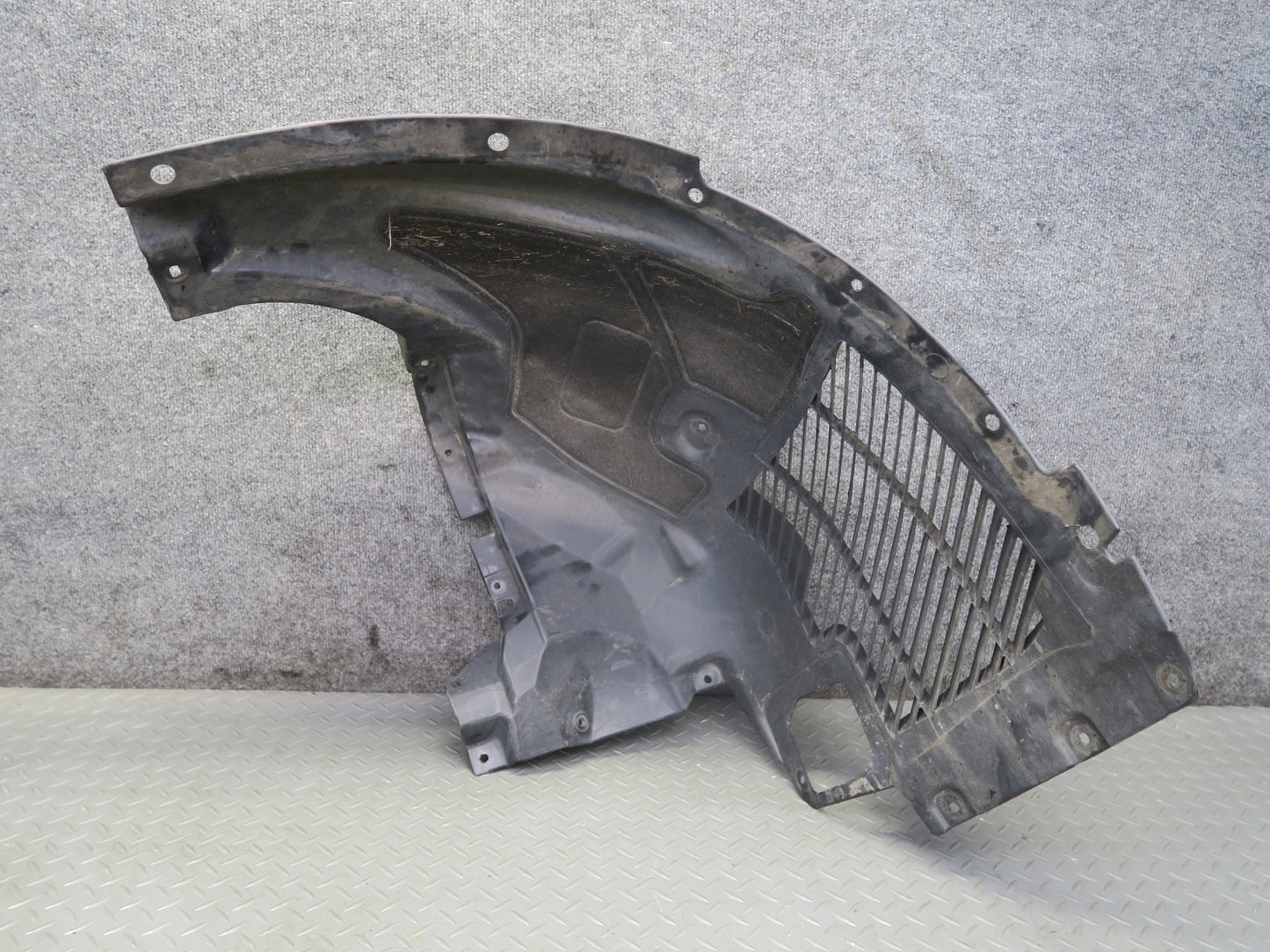 2014-2018 BMW F15 X5 Front Left & Right Frontward Fender Liner Splash Shield Set