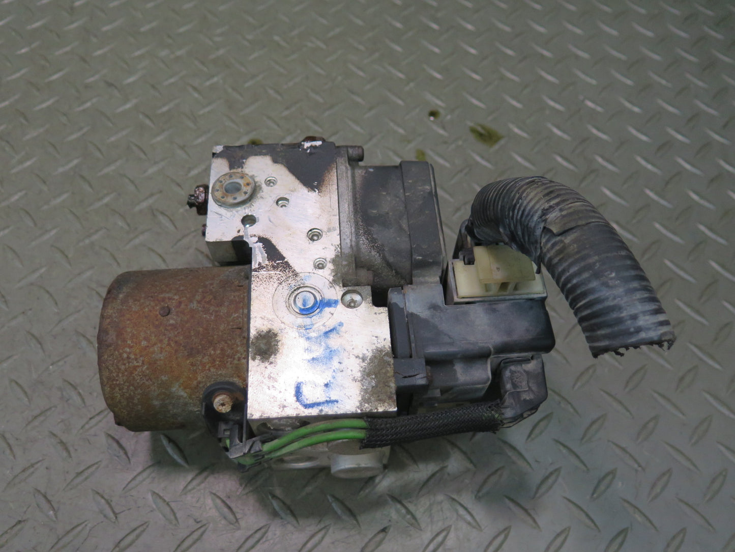 2003-2007 Hummer H2 Anti Lock Brake ABS Pump Module Unit