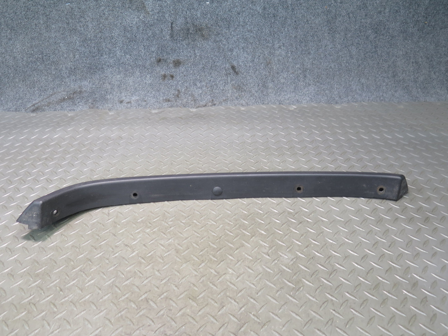 2003-2009 Hummer H2 Front Left & Right Upper Fender Flare Wheel Arch Molding Set