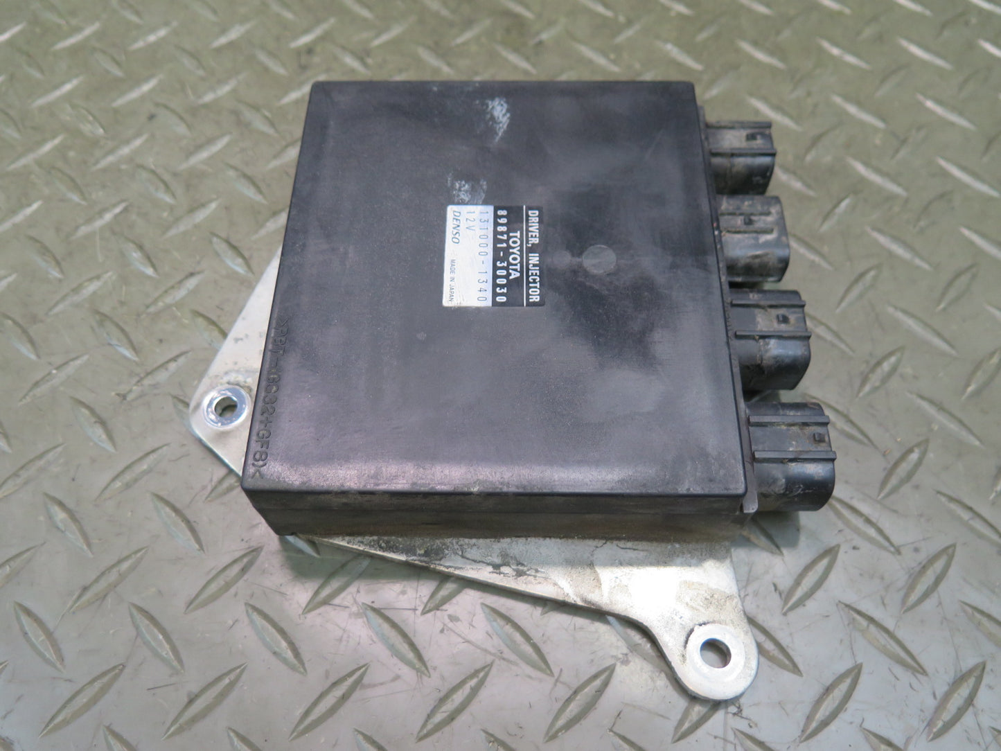 06-13 Lexus IS250 GSE20L 2GRFSE Injector Control Module ECU 89871-30030 OEM