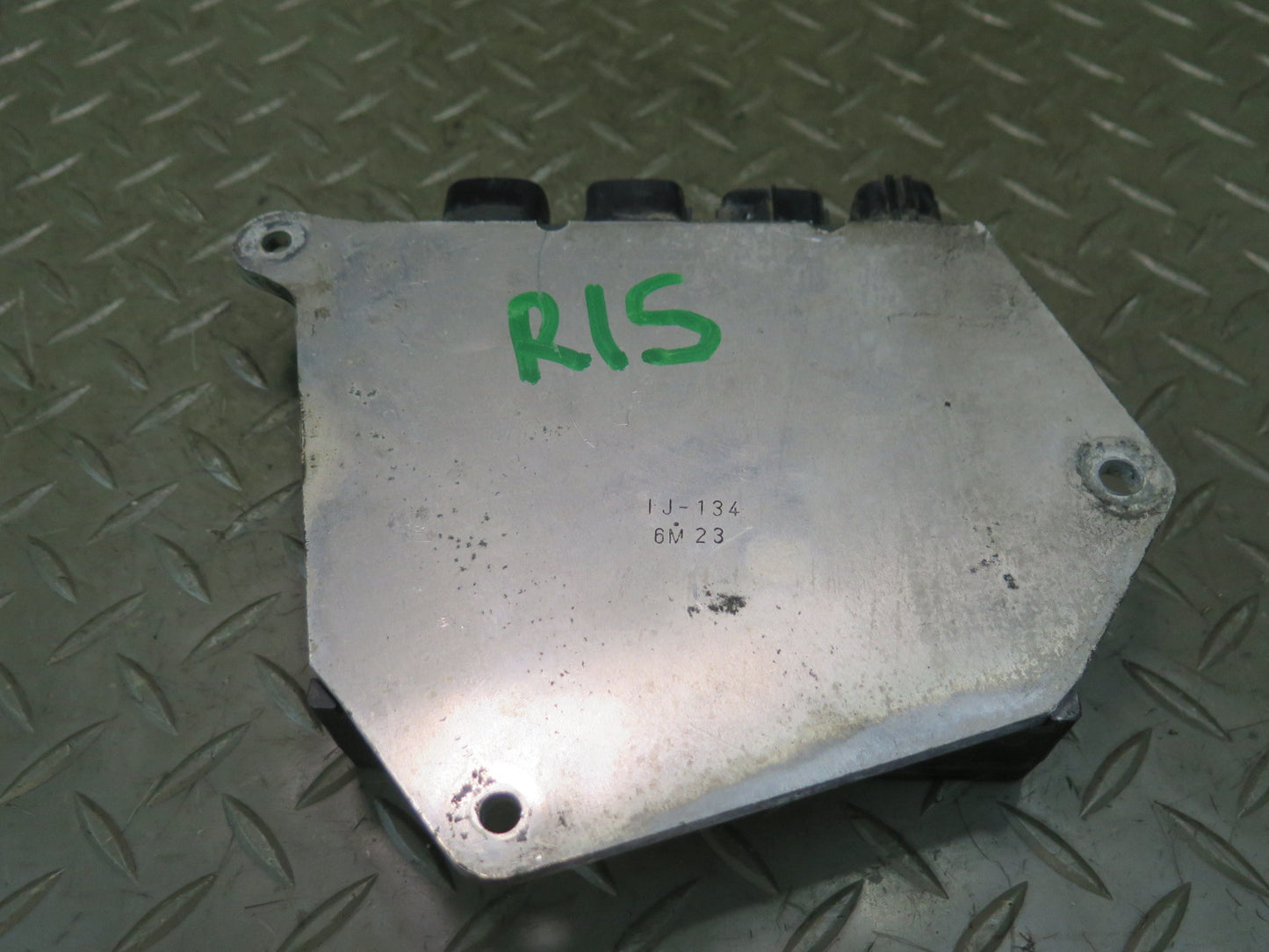 06-13 Lexus IS250 GSE20L 2GRFSE Injector Control Module ECU 89871-30030 OEM