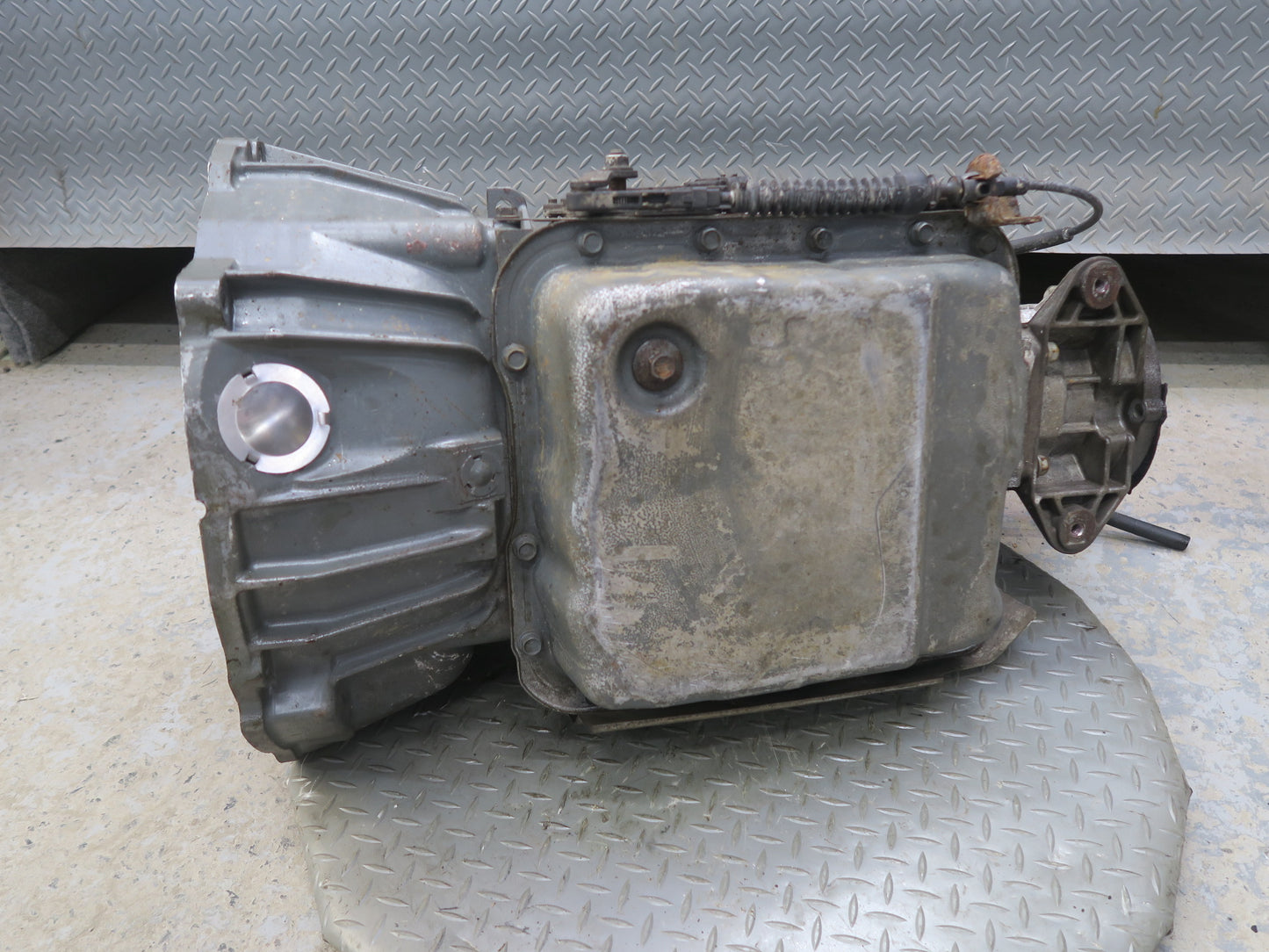 2005-2007 Hummer H2 AWD 4L65E A/T 4-SPEED Automatic Transmission
