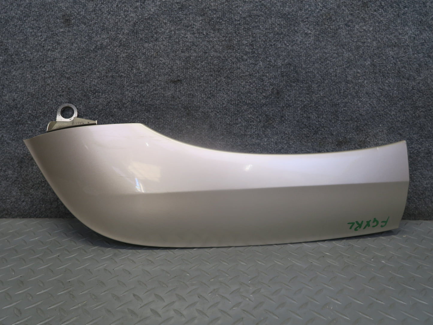 2003-2009 Lexus UZJ120L GX470 Rear Left Fender Flare Trim Molding Cover
