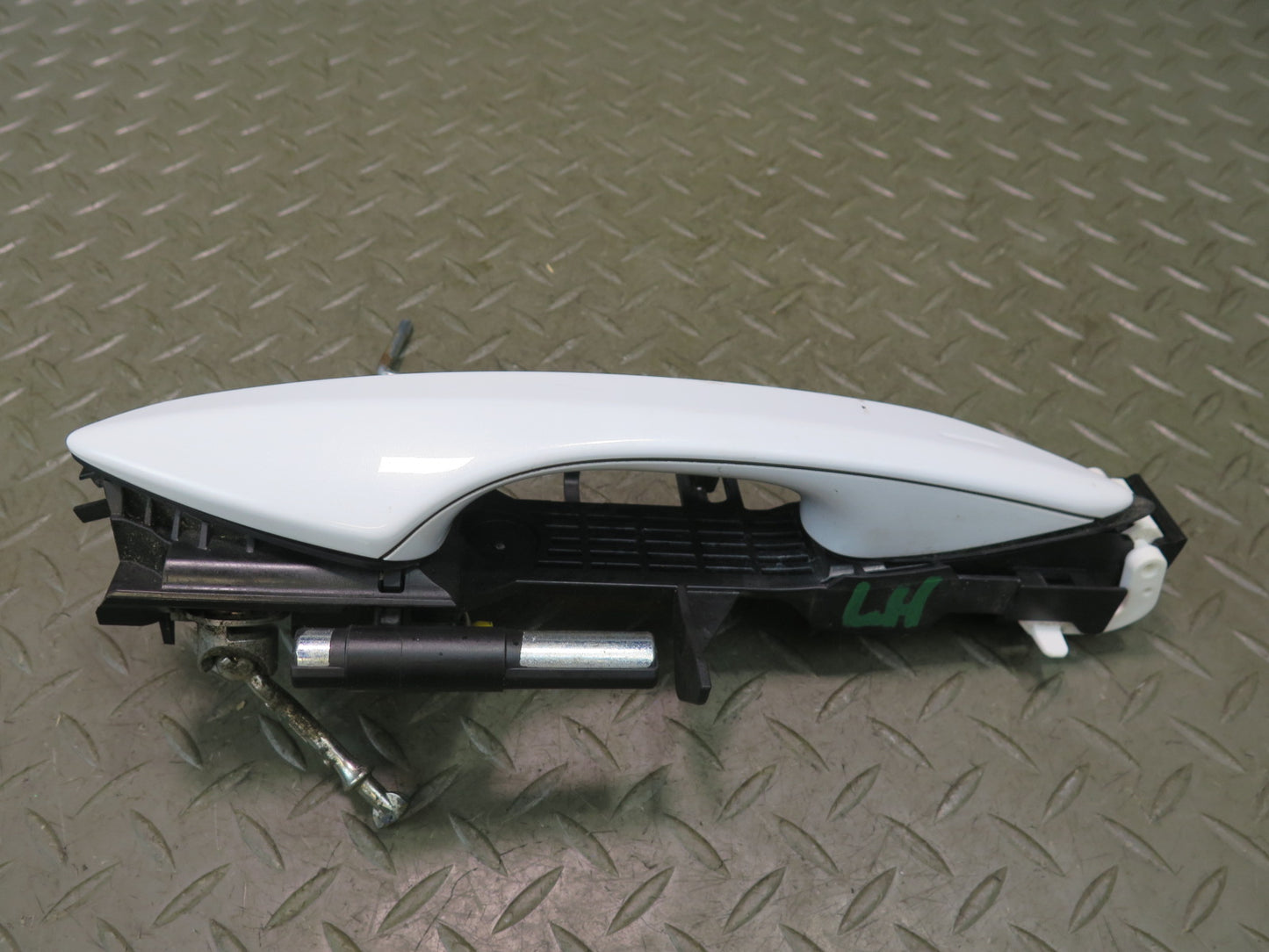 15-25 Lexus GSC16L RC350 RC300 Front Left Door Exterior Handle White OEM