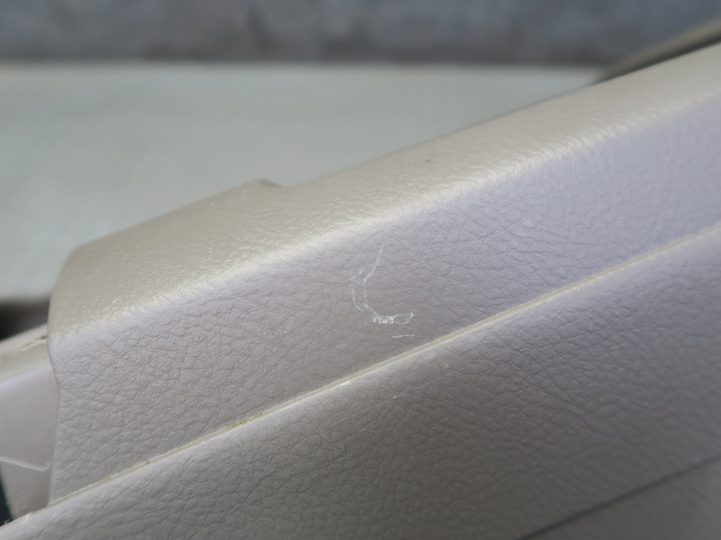 2003-2009 Lexus UZJ120L GX470 Rear Center Console Frame Trim Cover Panel