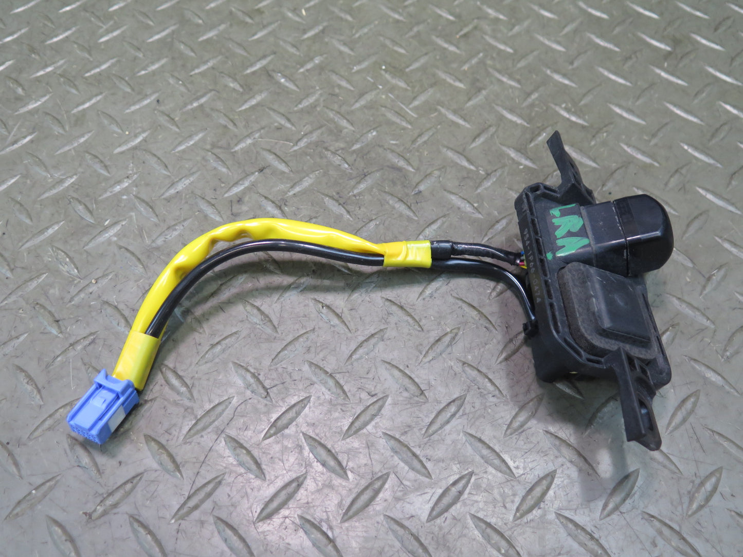 16-17 Lexus GSC16L RC350 RC300 Trunk Lid Rear View Camera & Release Switch OEM