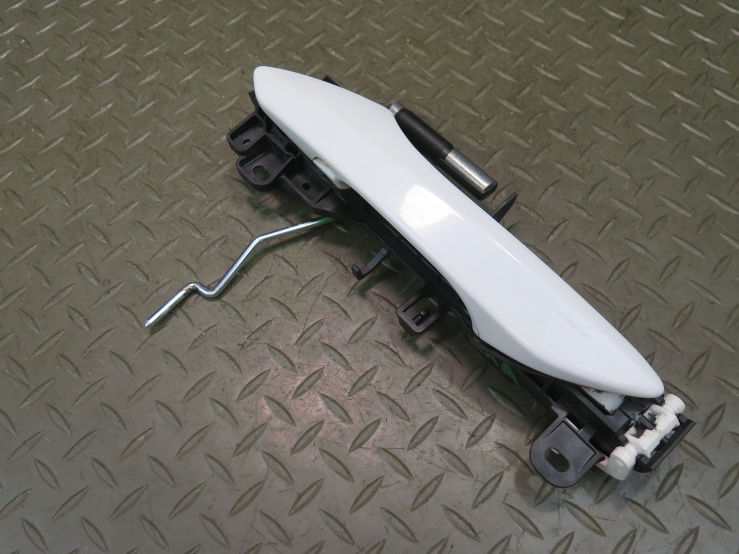 15-25 Lexus GSC16L RC350 RC300 Front Right Door Exterior Handle White OEM