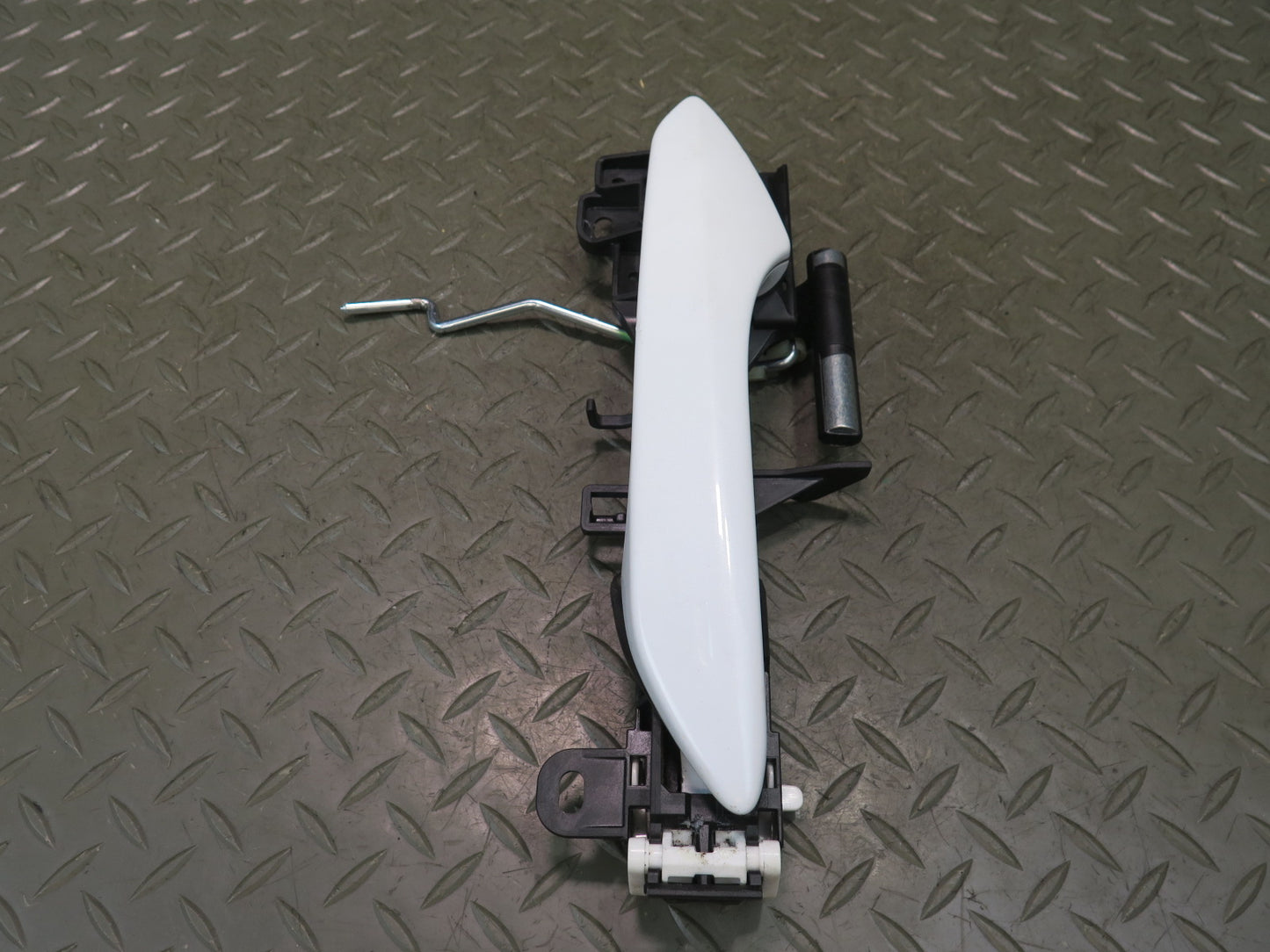 15-25 Lexus GSC16L RC350 RC300 Front Right Door Exterior Handle White OEM