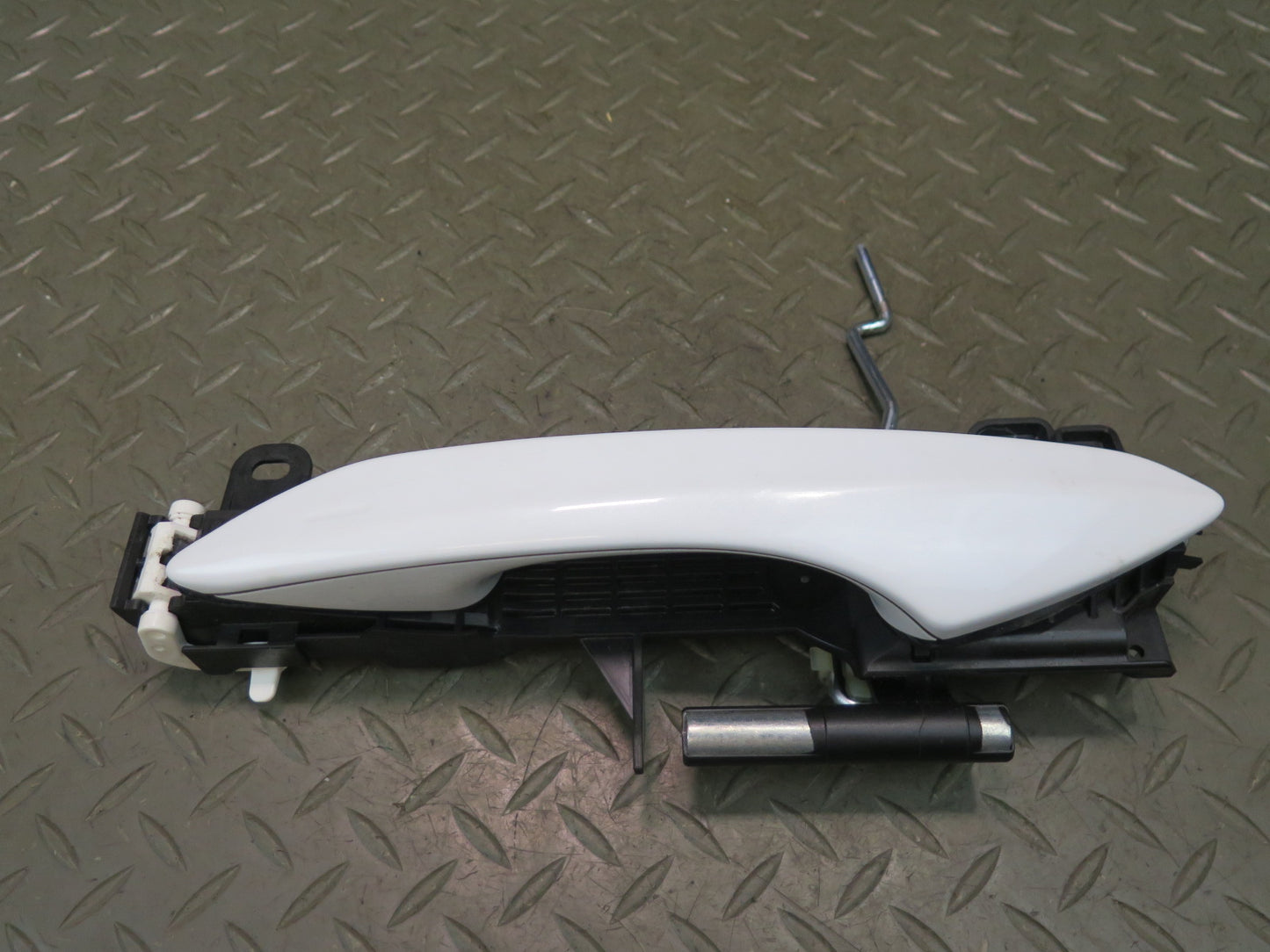 15-25 Lexus GSC16L RC350 RC300 Front Right Door Exterior Handle White OEM