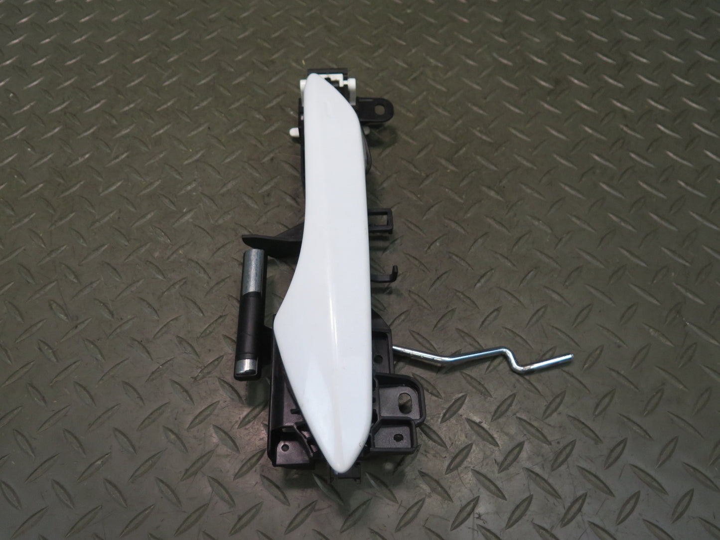 15-25 Lexus GSC16L RC350 RC300 Front Right Door Exterior Handle White OEM