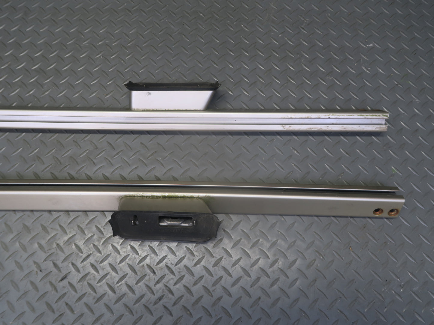 2003-2009 Lexus UZJ120L GX470 Left & Right Roof Rack Rail Set of 2