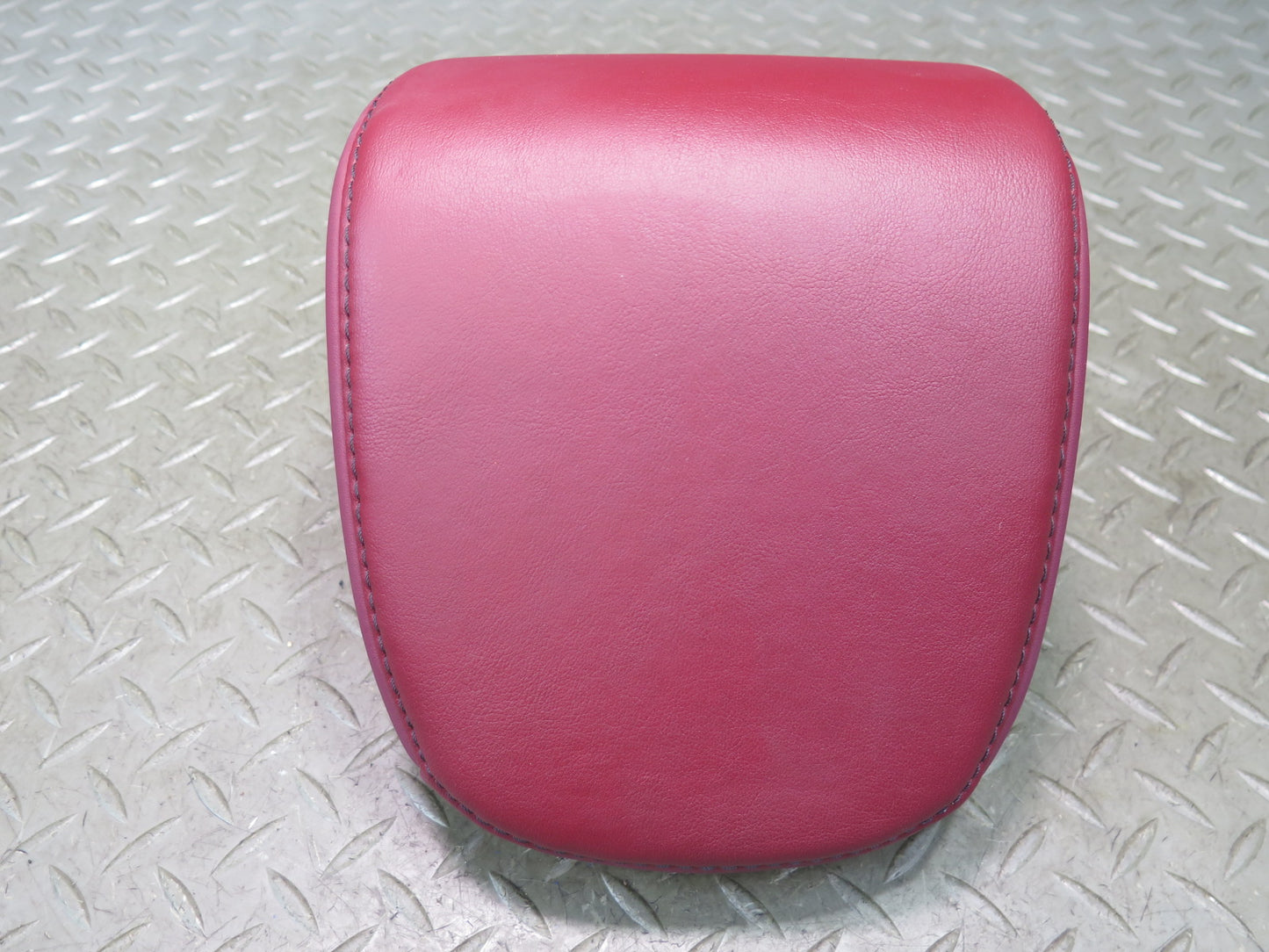 15-18 Lexus GSC16L RC350 RC300 F-sport Rear Left & Right Seat Headrest RED OEM