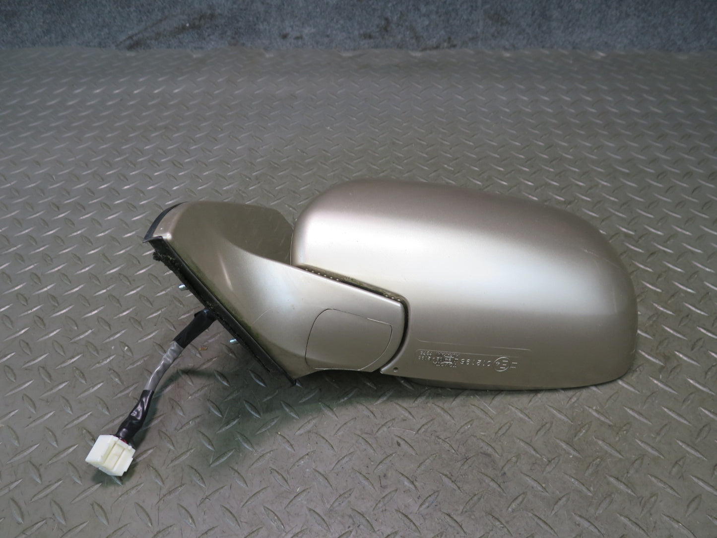 2003-2009 Lexus UZJ120L GX470 Left Door Exterior Heated Power Side View Mirror
