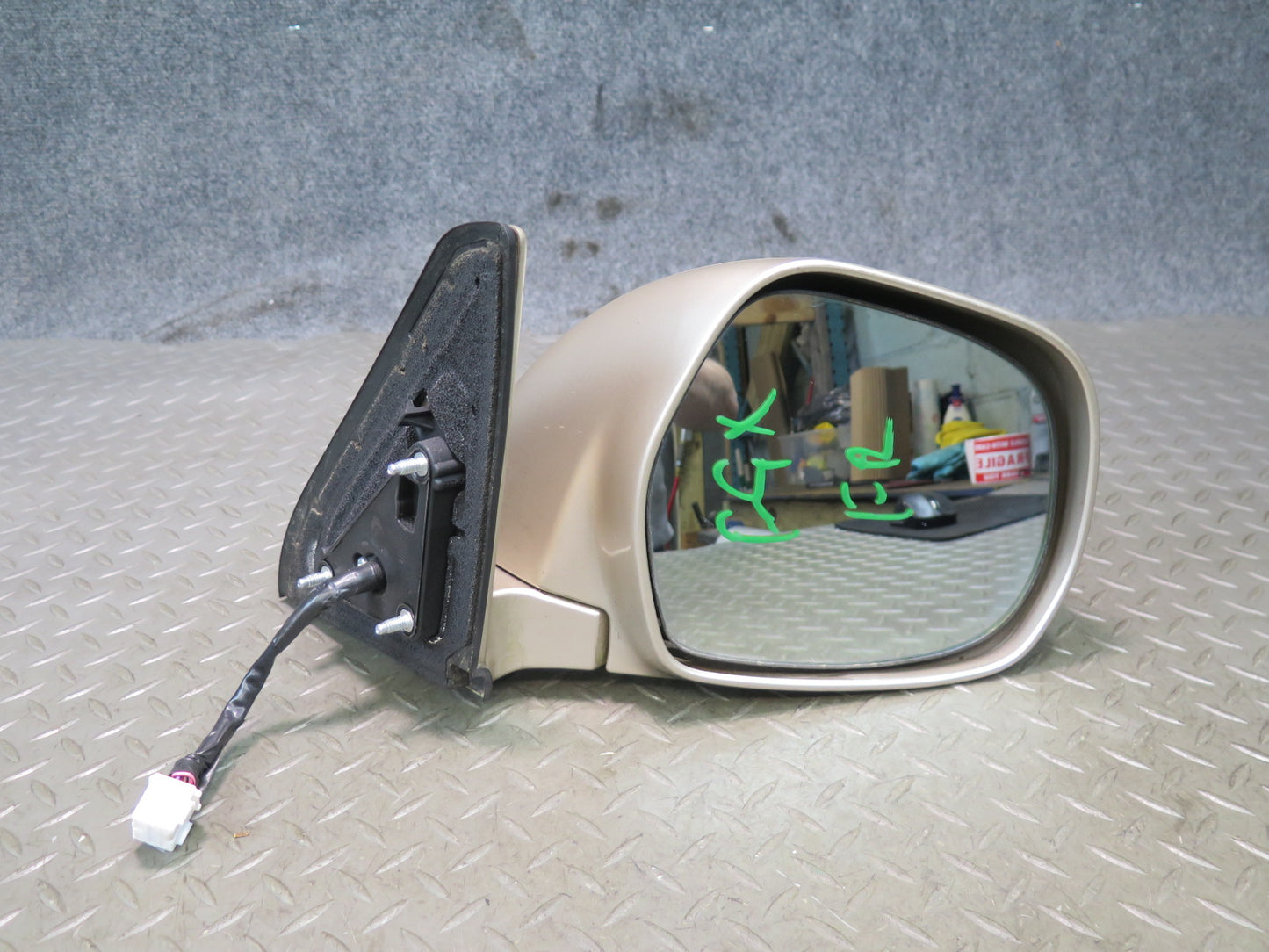 2003-2009 Lexus UZJ120L GX470 Right Door Exterior Heated Power Side View Mirror