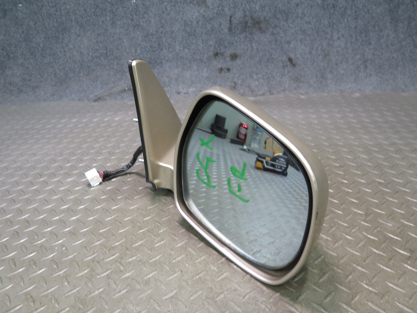 2003-2009 Lexus UZJ120L GX470 Right Door Exterior Heated Power Side View Mirror
