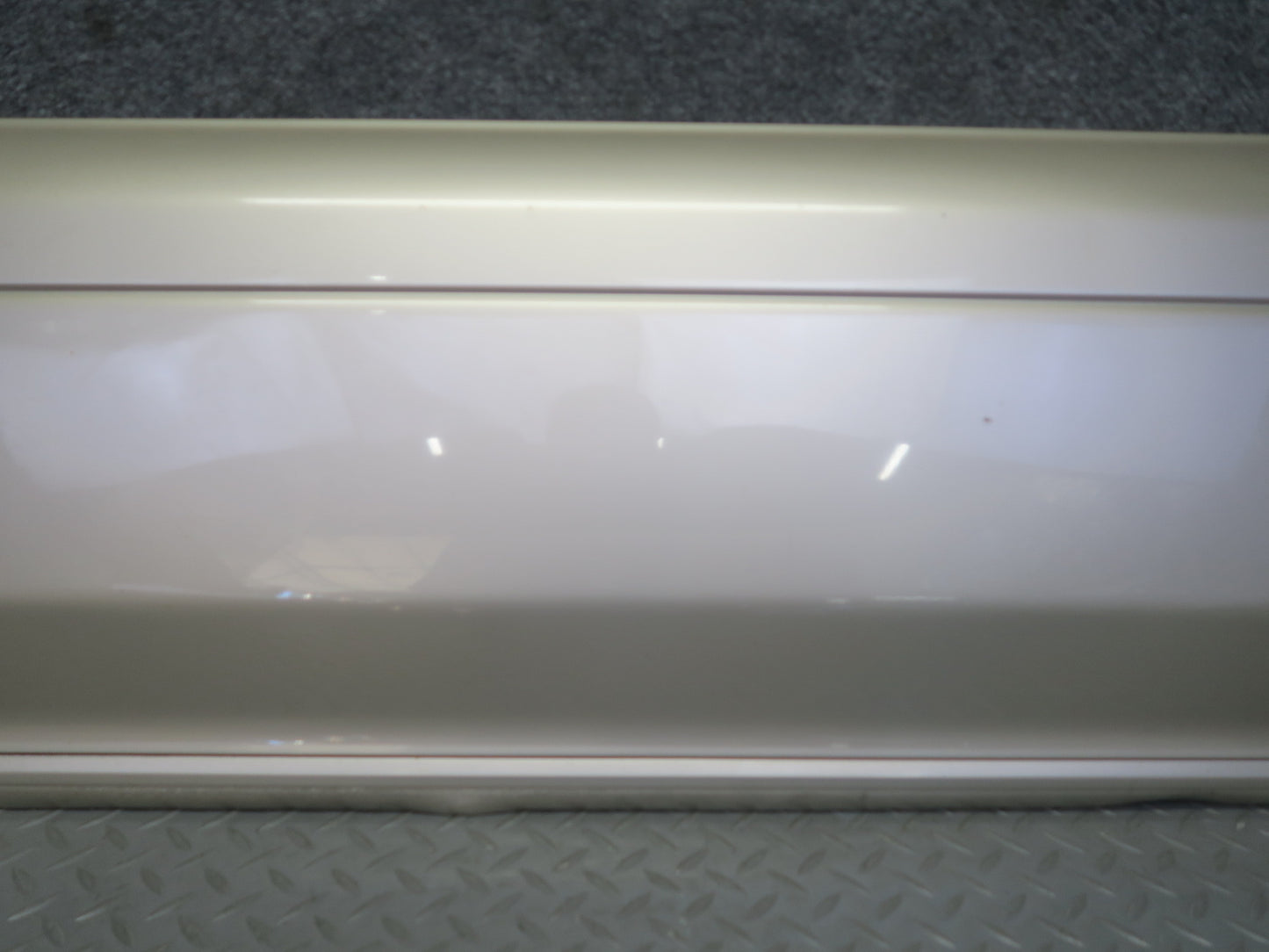 2003-2009 Lexus UZJ120L GX470 Front Left Door Trim Molding Cover 75732-60170