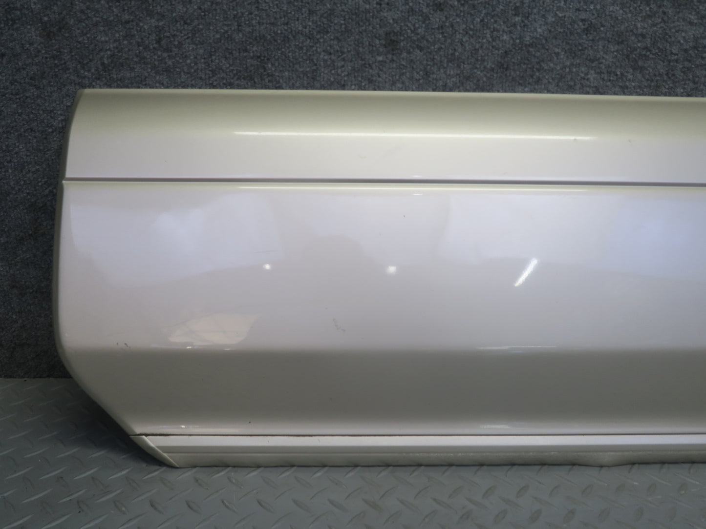 2003-2009 Lexus UZJ120L GX470 Front Left Door Trim Molding Cover 75732-60170