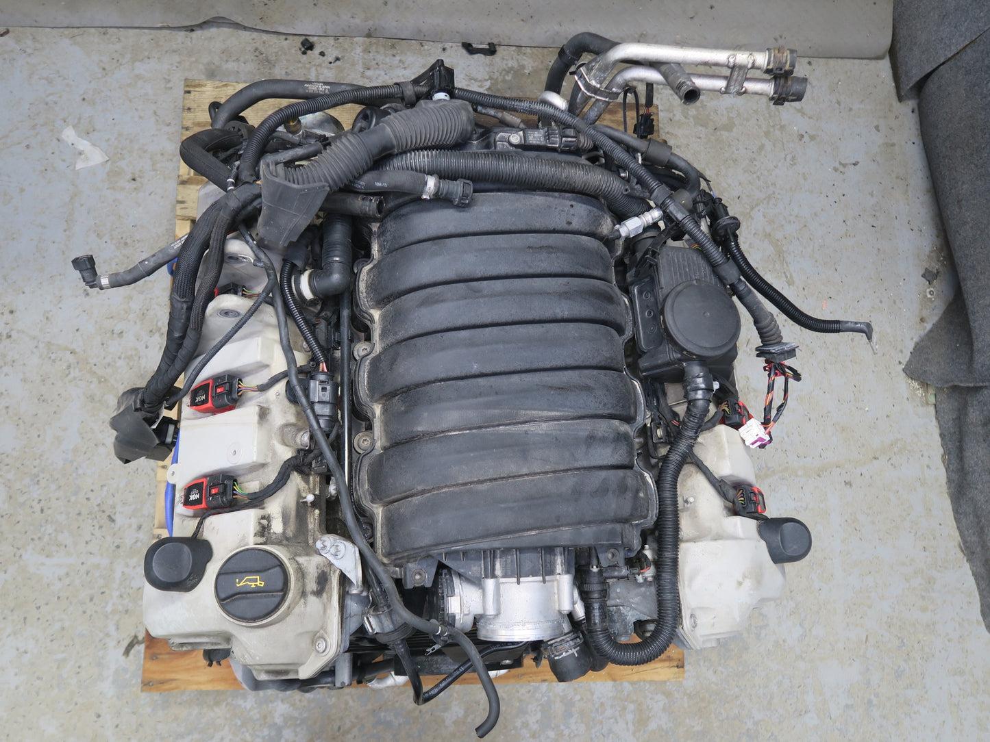 2013-2014 Porsche Cayenne 958 GTS 4.8L V8 M48.02 Complete Engine Motor 124k