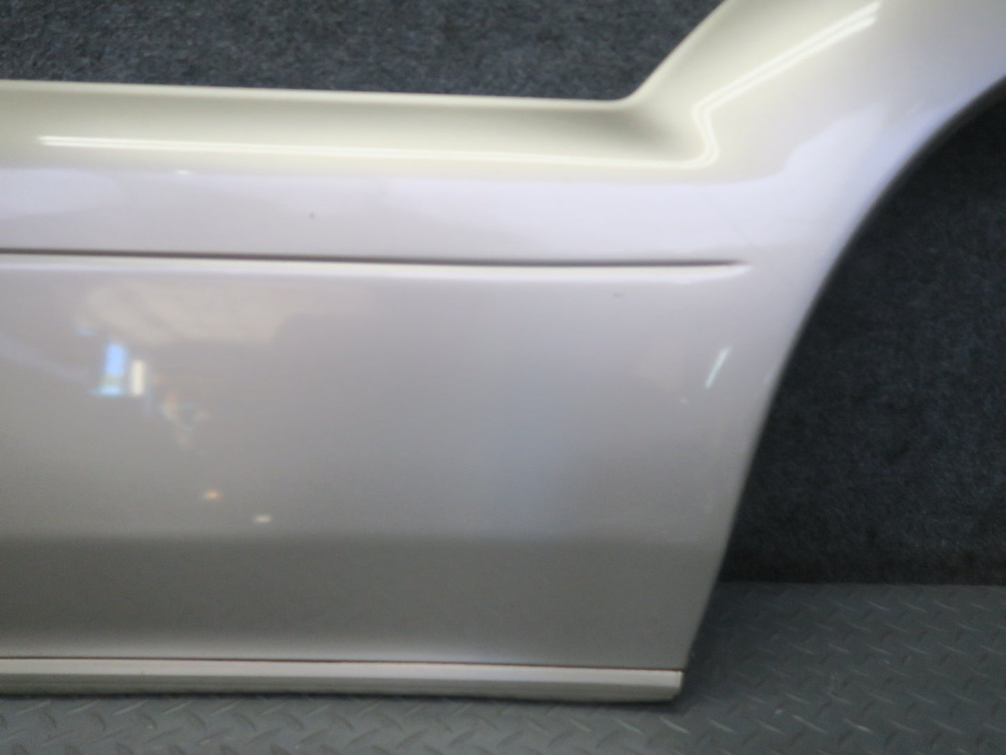 2003-2009 Lexus UZJ120L GX470 Rear Left Door Trim Molding Cover 75742-60210