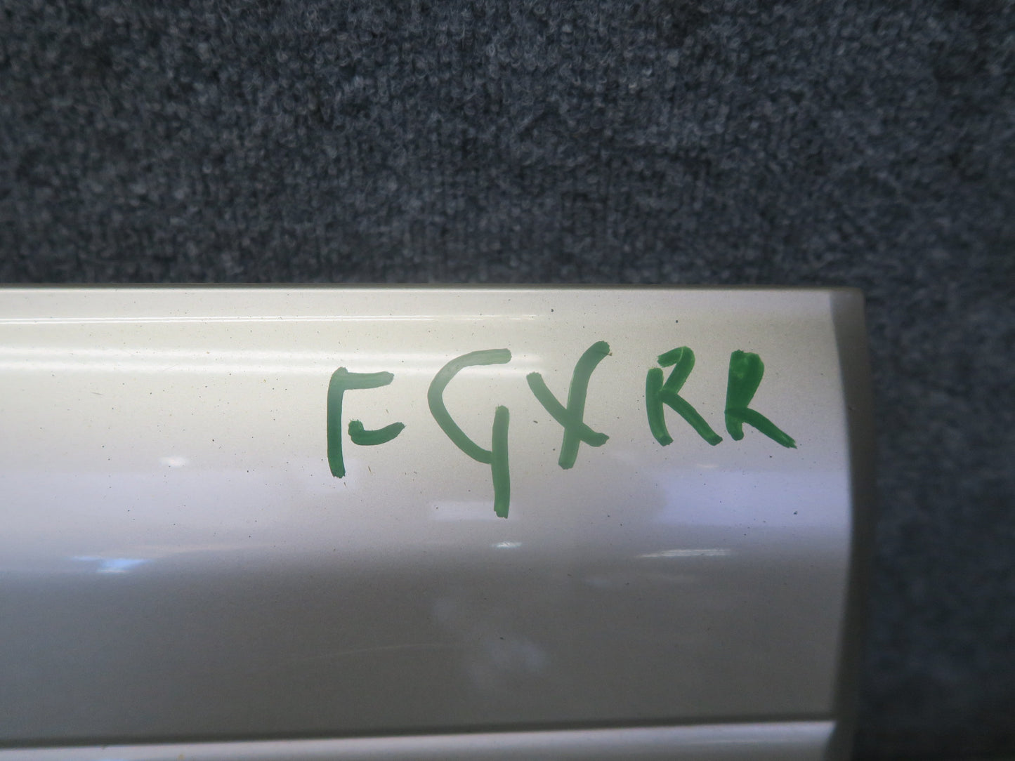 2003-2009 Lexus UZJ120L GX470 Rear Right Door Trim Molding Cover 75741-60210