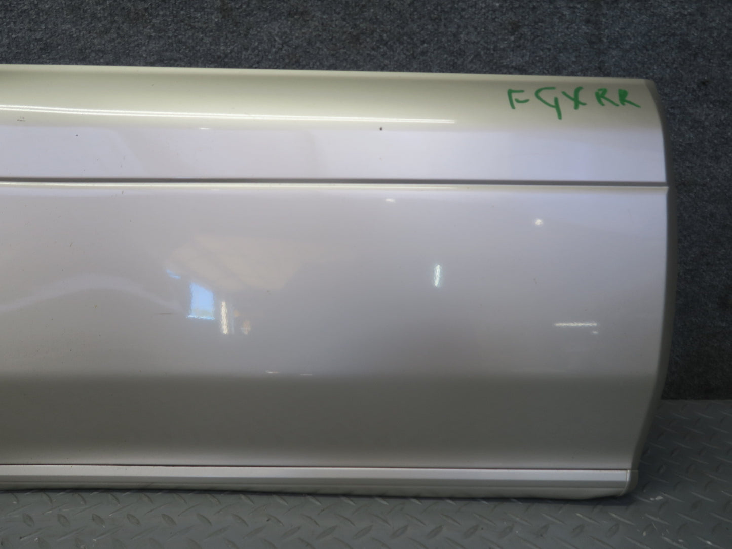 2003-2009 Lexus UZJ120L GX470 Rear Right Door Trim Molding Cover 75741-60210