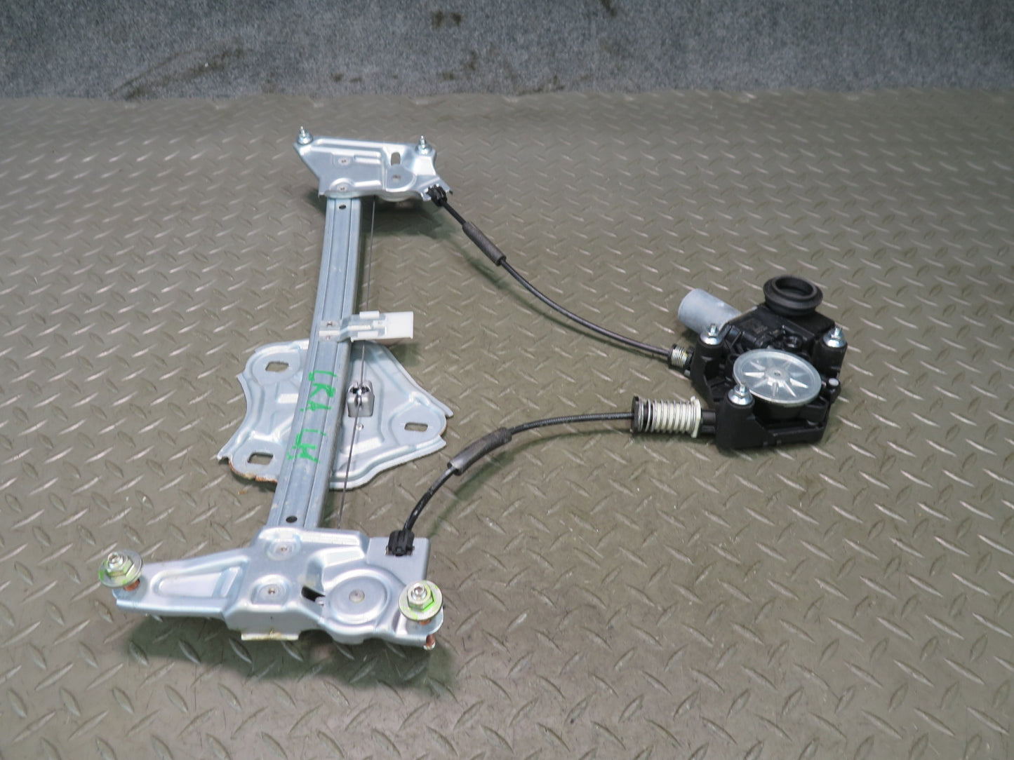 15-25 Lexus GSC16L RC350 RC300 Left Driver Door Window Regulator w Motor OEM